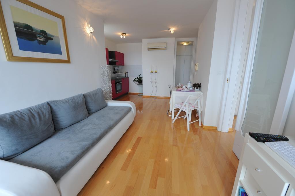 Apartment Gold Plus Split Kamer foto